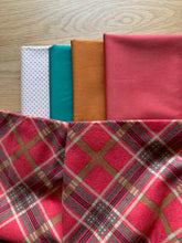Load image into Gallery viewer, Christmas Madeline Square Throw Quilt Kit