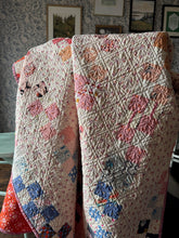 Load image into Gallery viewer, Gladys Quilt Pattern | Paper Pattern
