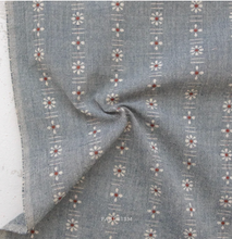 Load image into Gallery viewer, Ivy League Double Irish Chain Quilt Kit