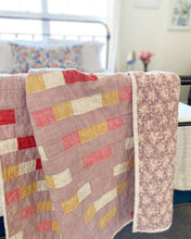 Load image into Gallery viewer, Iris Quilt Pattern