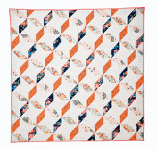 Load image into Gallery viewer, Susie B Quilt Pattern