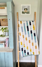Load image into Gallery viewer, Iris Quilt Pattern