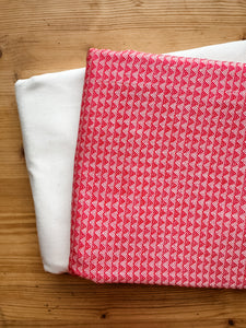Warm Red Warp and Weft Meadowlark Throw Quilt Kit