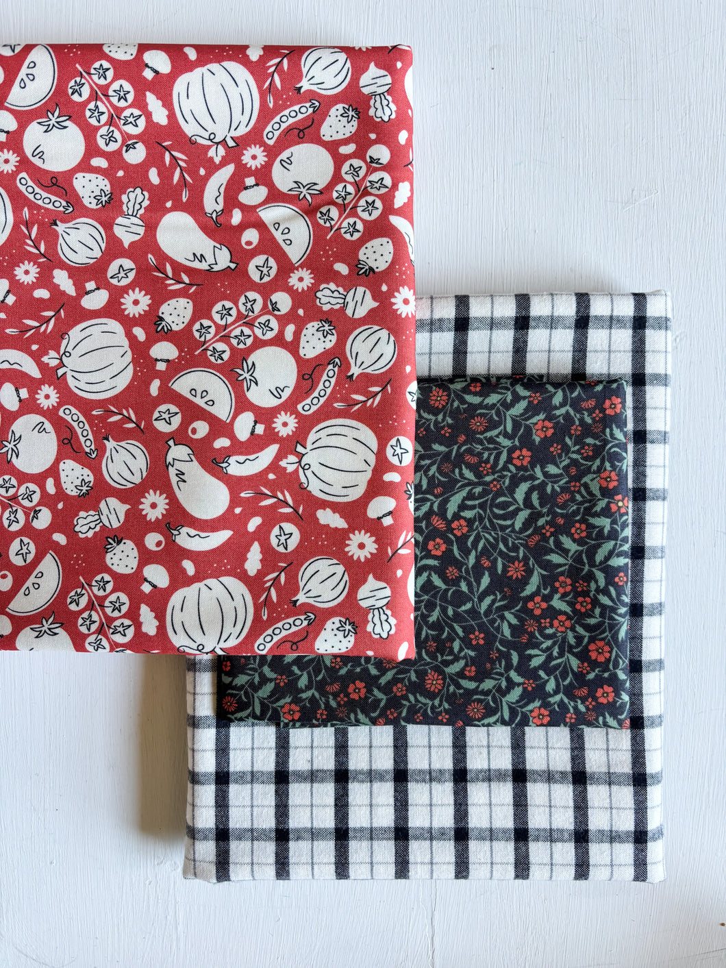 Red Veggie Patch Wholecloth Quilt Kit