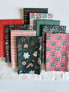 Rifle Paper Christmas Ramona Throw Quilt Kit