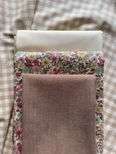 Load image into Gallery viewer, Liberty and Cream Double Irish Chain Quilt Kit
