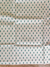 Load image into Gallery viewer, Vintage Find #29
