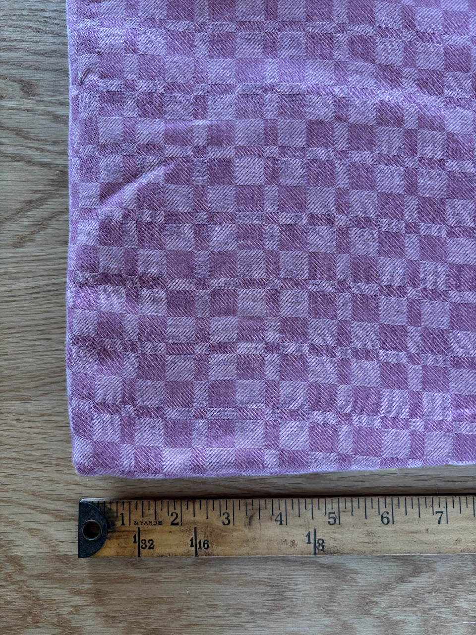 2.5 yd Remnant-R81