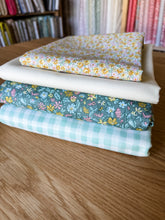 Load image into Gallery viewer, Morning Meadow Irish Chain Quilt Kit

