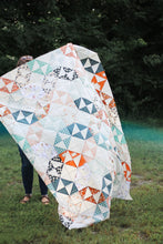 Load image into Gallery viewer, Summer&#39;s End Ramona Quilt Kit
