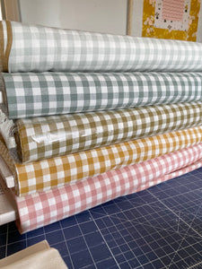 Gingham Churn Dash quilt kit