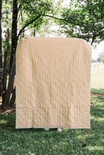 Load image into Gallery viewer, Tilda Andy Quilt
