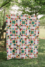 Load image into Gallery viewer, Ruby Star Constance Quilt
