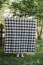Load image into Gallery viewer, Colorfade Madeline Quilt
